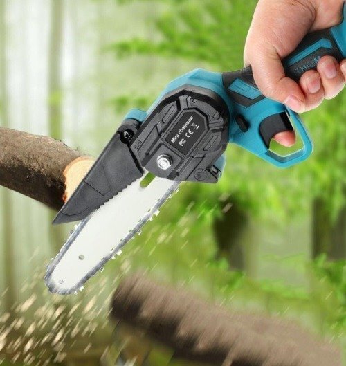 recensione-5-1-1.jpg recensione-5-1-1.jpg